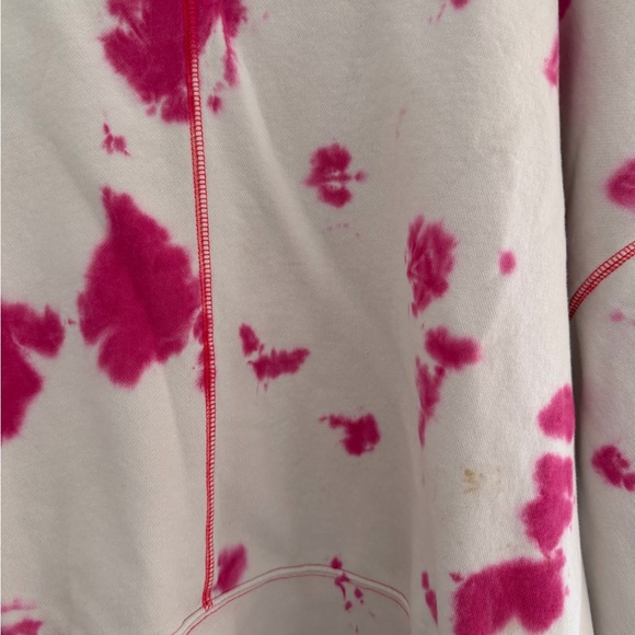Nike Women's Vibrant Pink Tie-Dye sweatshirt oversized, super cute - Picture 3 of 5